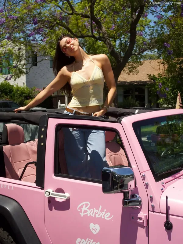 Kira Kosarin photo 12 of 912