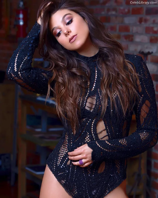 Kira Kosarin photo 20 of 912