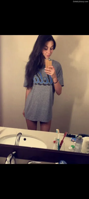 Kira Kosarin photo 8 of 912