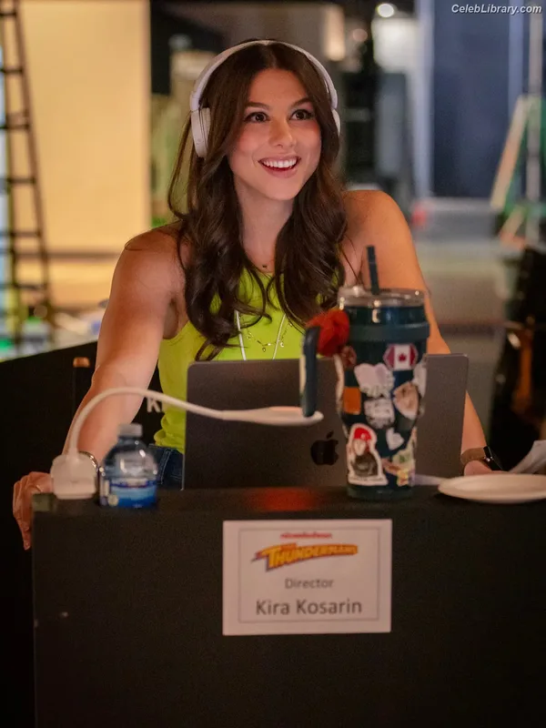 Kira Kosarin photo 5 of 912