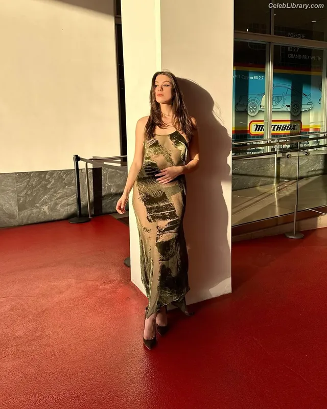 Kira Kosarin photo 10 of 912