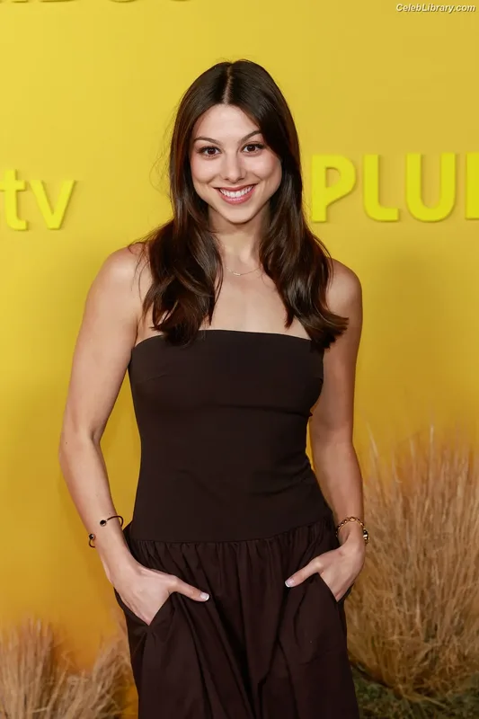 Kira Kosarin photo 23 of 912