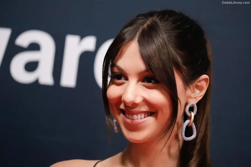 Kira Kosarin photo 12 of 912