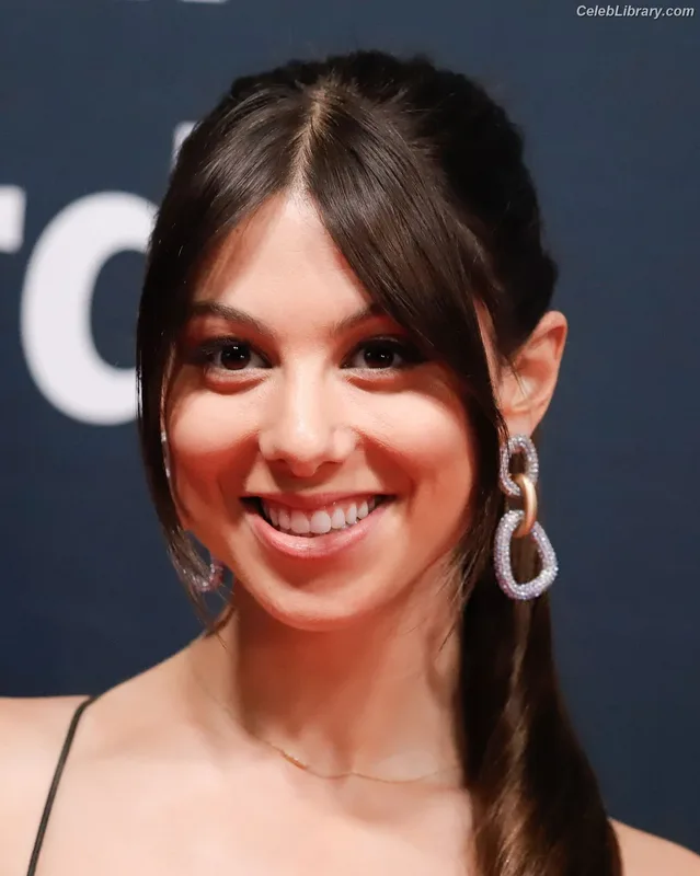 Kira Kosarin photo 13 of 912