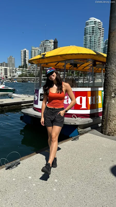 Kira Kosarin photo 4 of 912