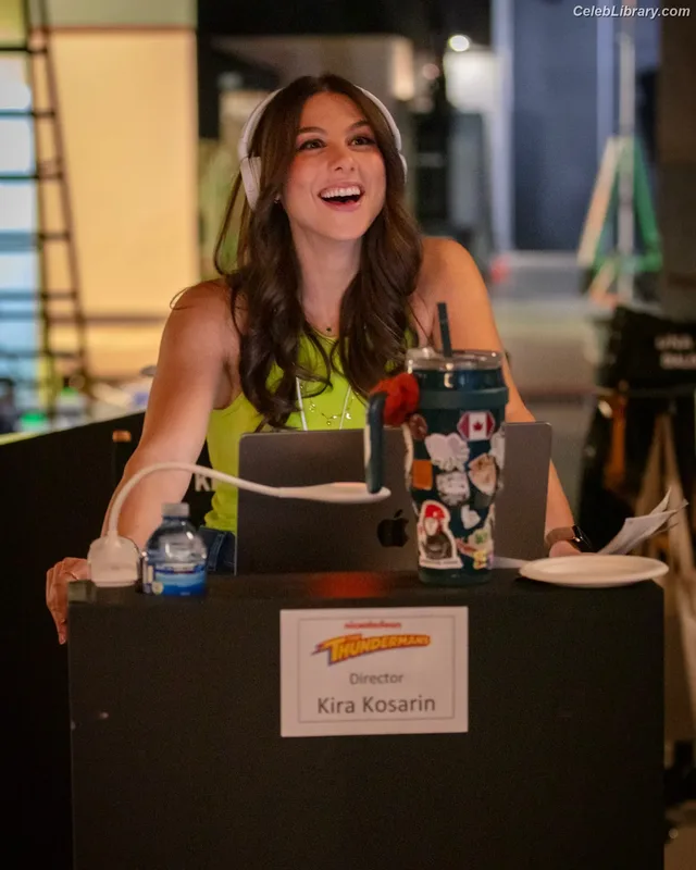 Kira Kosarin photo 3 of 912