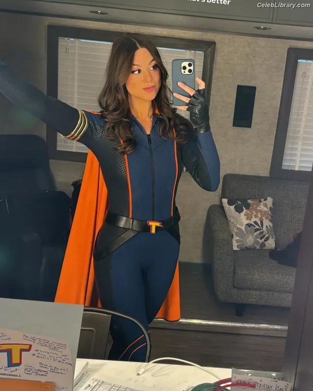 Kira Kosarin photo 10 of 912