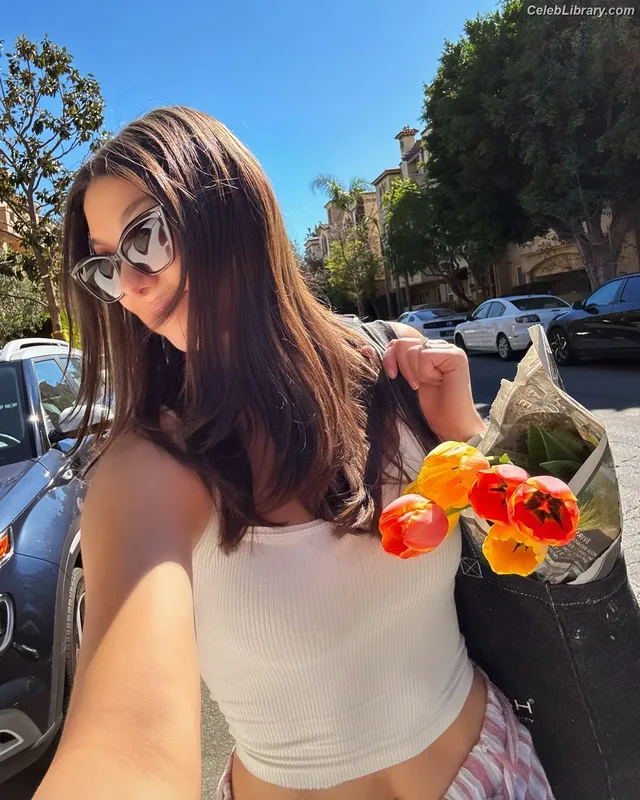 Kira Kosarin photo 5 of 912