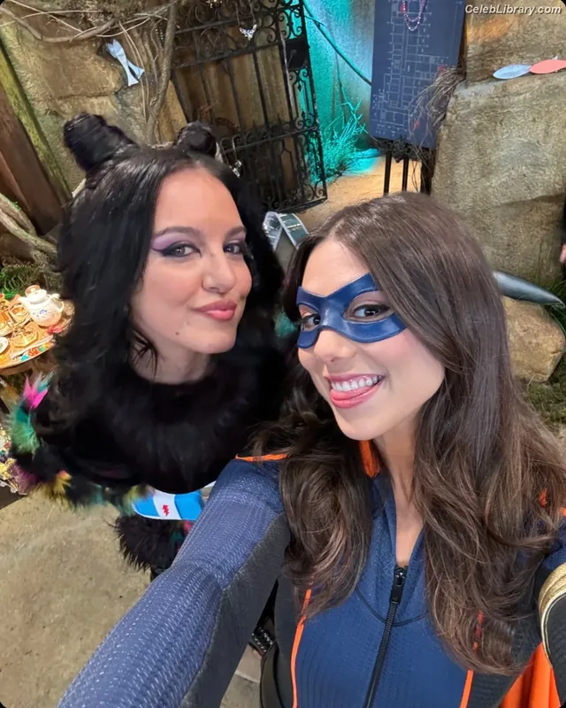 Kira Kosarin photo 7 of 912