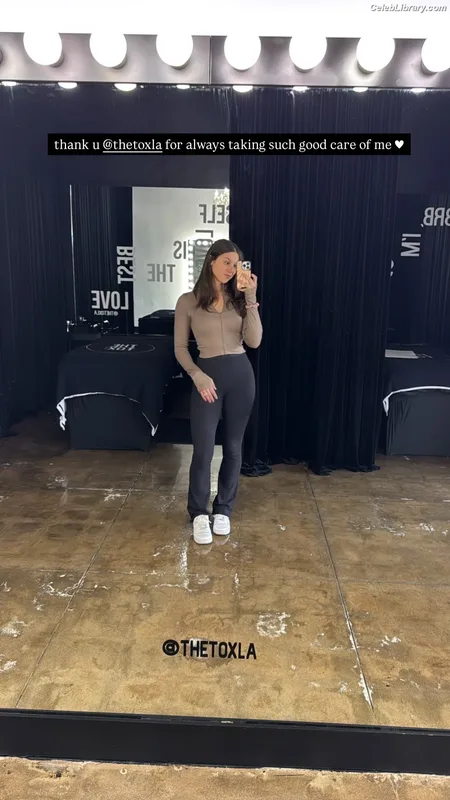 Kira Kosarin photo 11 of 912