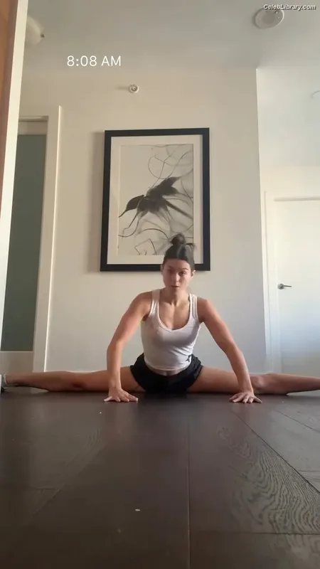 Kira Kosarin photo 8 of 912