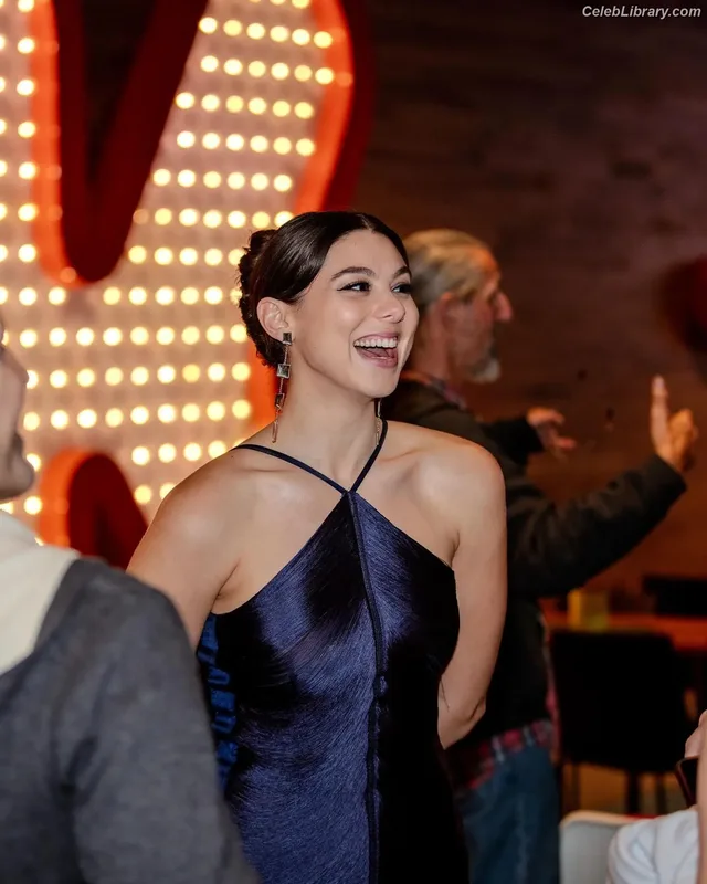 Kira Kosarin photo 19 of 912