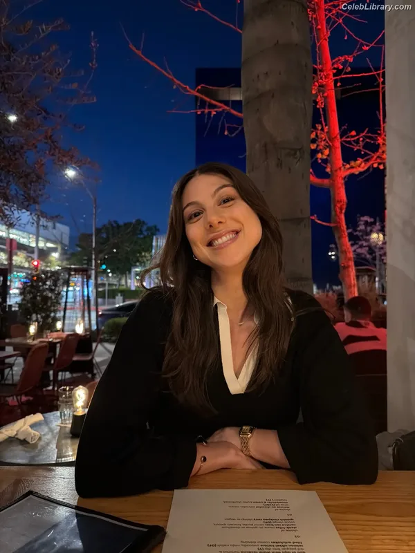 Kira Kosarin photo 20 of 912