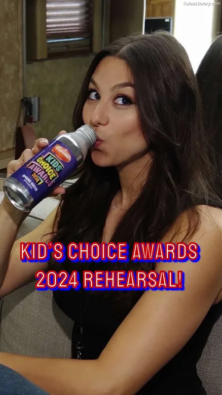 Kira Kosarin photo 5 of 912