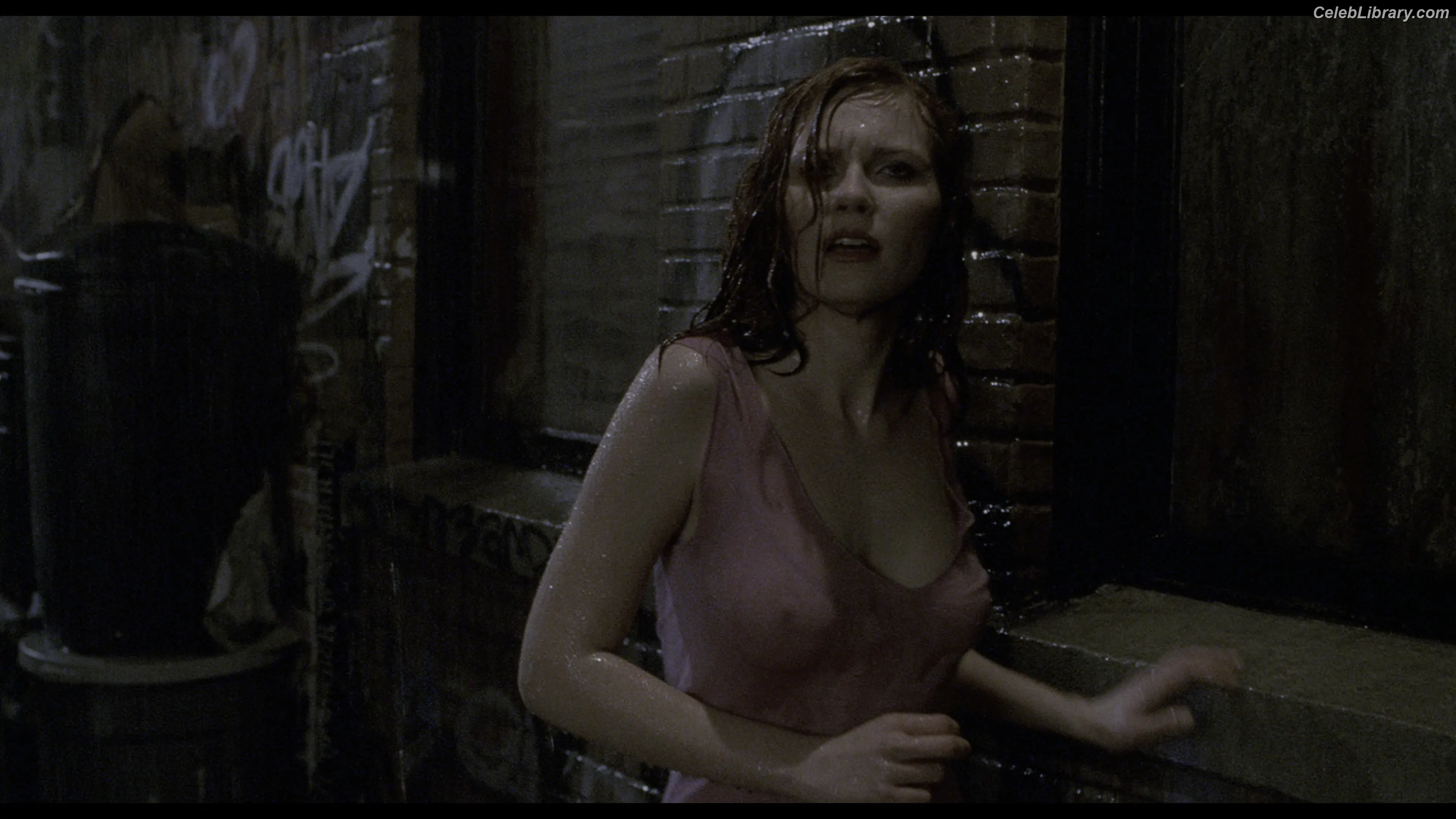 Kirsten Dunst photo 2 of 300