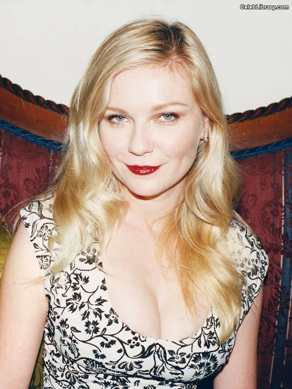 Kirsten Dunst photo 21 of 299