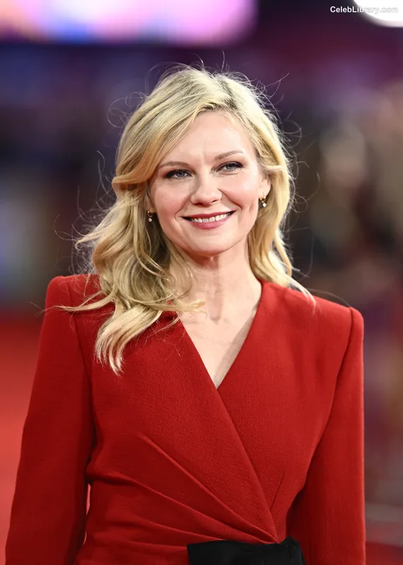 Kirsten Dunst photo 23 of 299