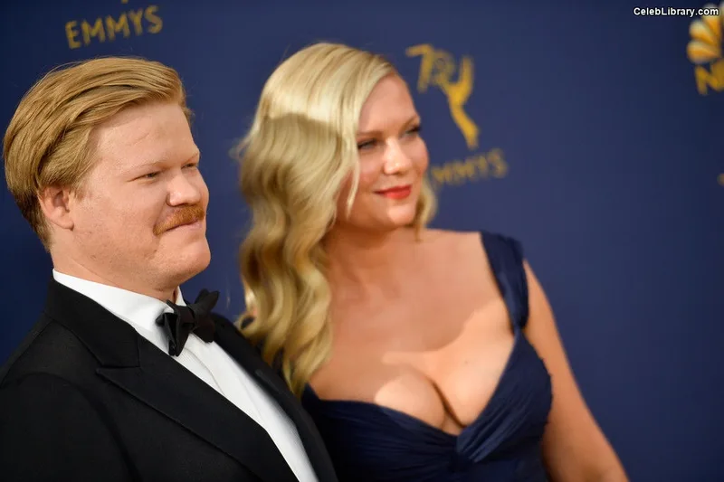 Kirsten Dunst photo 24 of 299