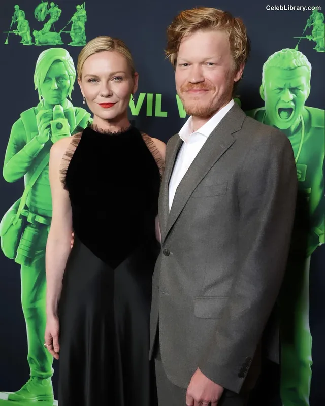 Kirsten Dunst photo 17 of 299