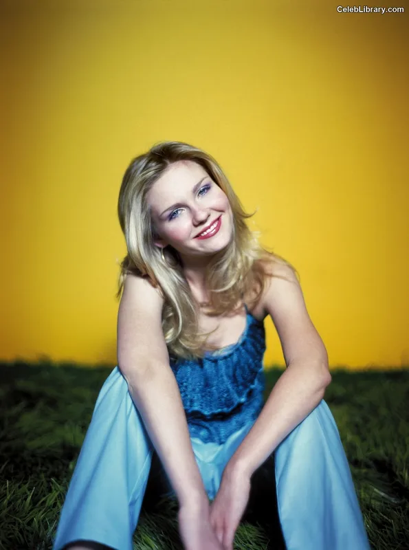 Kirsten Dunst photo 22 of 299