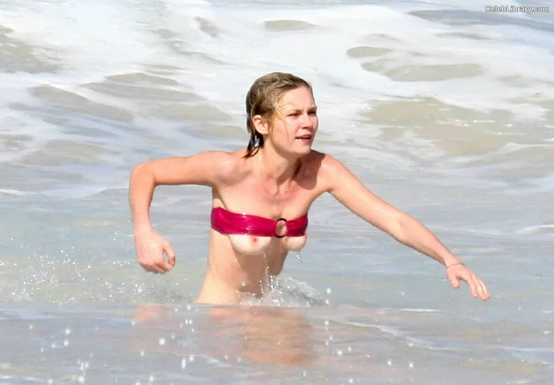 Kirsten Dunst photo 9 of 299