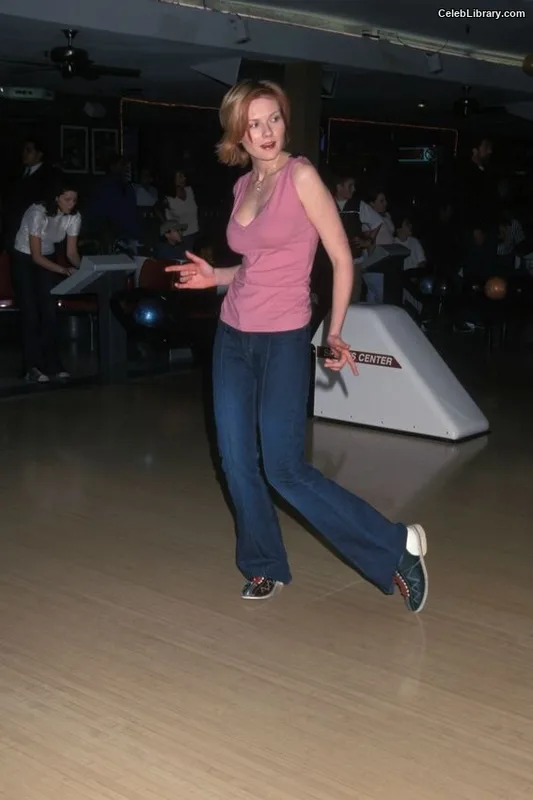 Kirsten Dunst photo 13 of 299