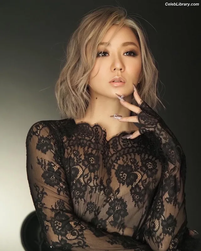 Koda Kumi photo 24 of 78
