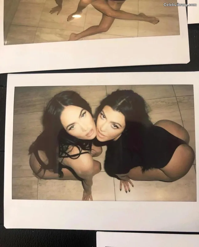 Kourtney Kardashian photo 10 of 603