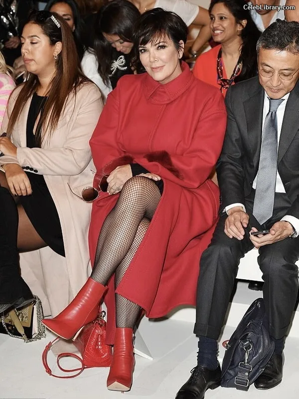 Kris Jenner photo 1 of 70