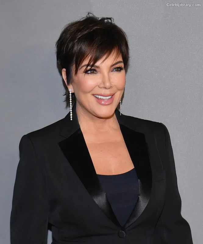 Kris Jenner photo 11 of 70
