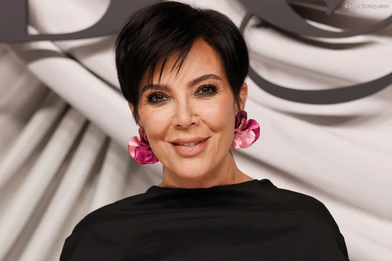 Kris Jenner photo 15 of 70