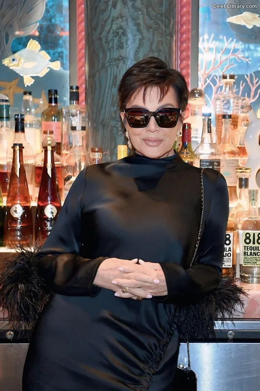 Kris Jenner photo 1 of 70