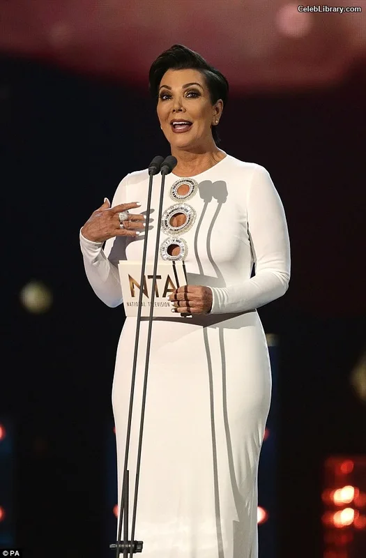 Kris Jenner photo 9 of 70