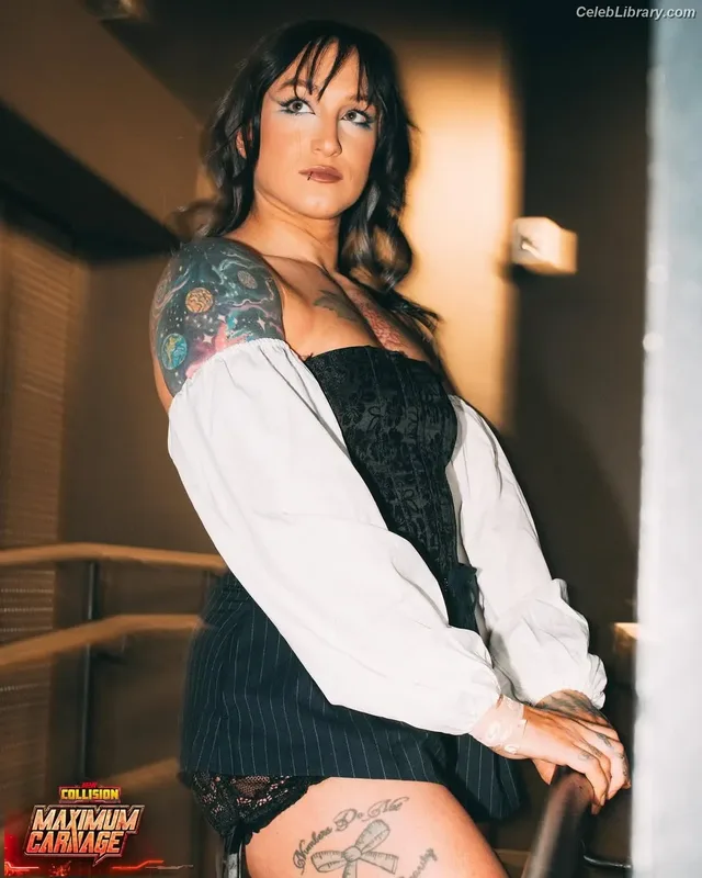 Kris Statlander photo 22 of 905