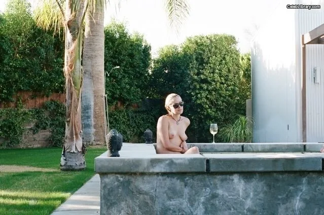 Kristanna Loken photo 9 of 38