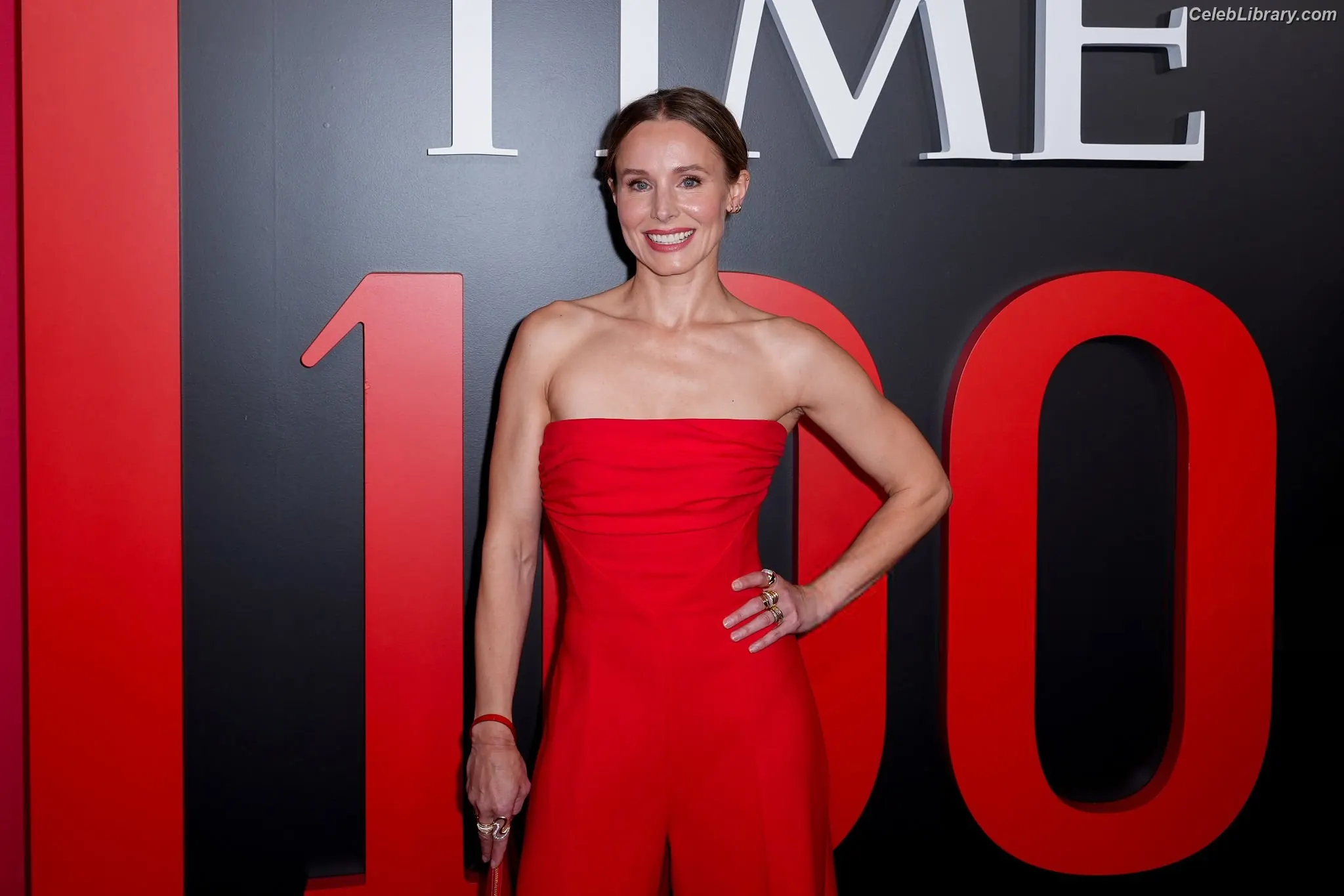 Kristen Bell photo 10 of 702