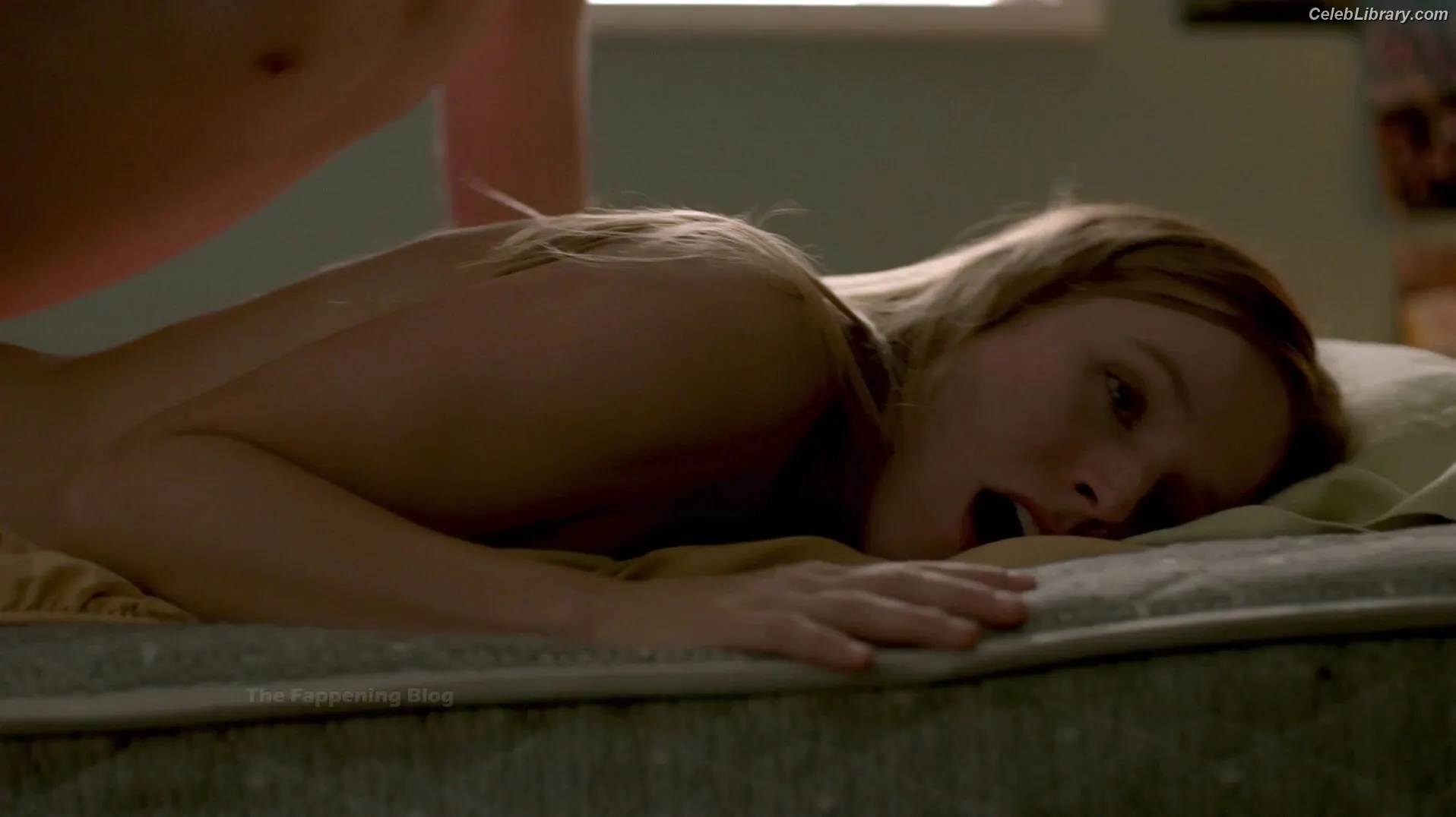 Kristen Bell photo 11 of 702