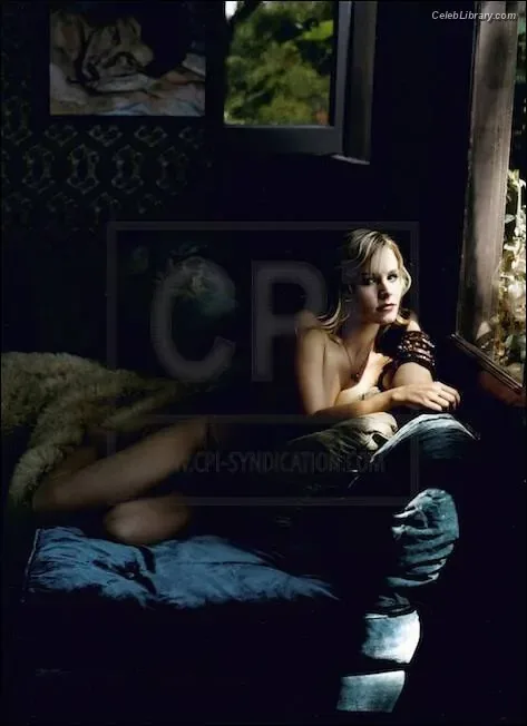 Kristen Bell photo 8 of 703