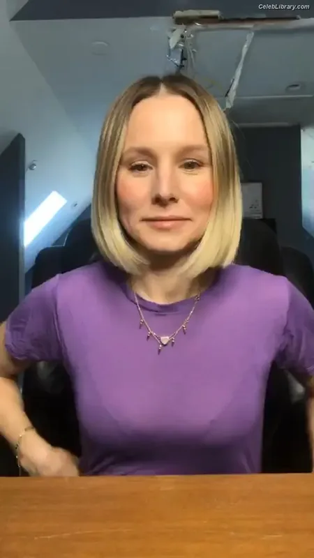 Kristen Bell photo 17 of 703
