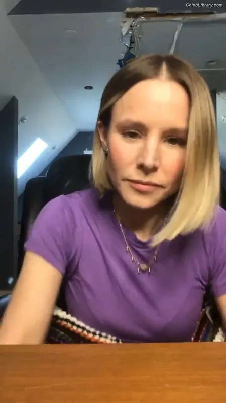 Kristen Bell photo 22 of 703