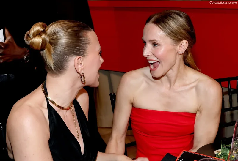 Kristen Bell photo 18 of 703