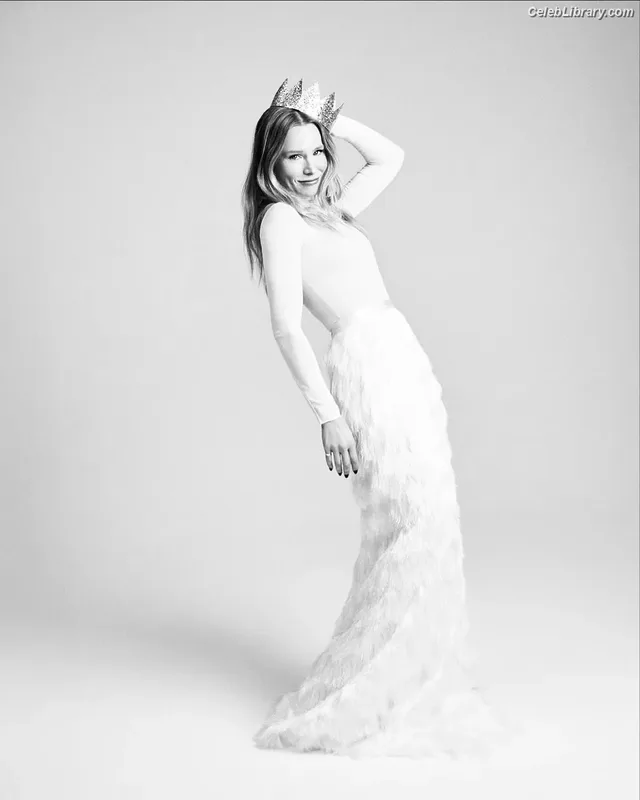 Kristen Bell photo 23 of 703
