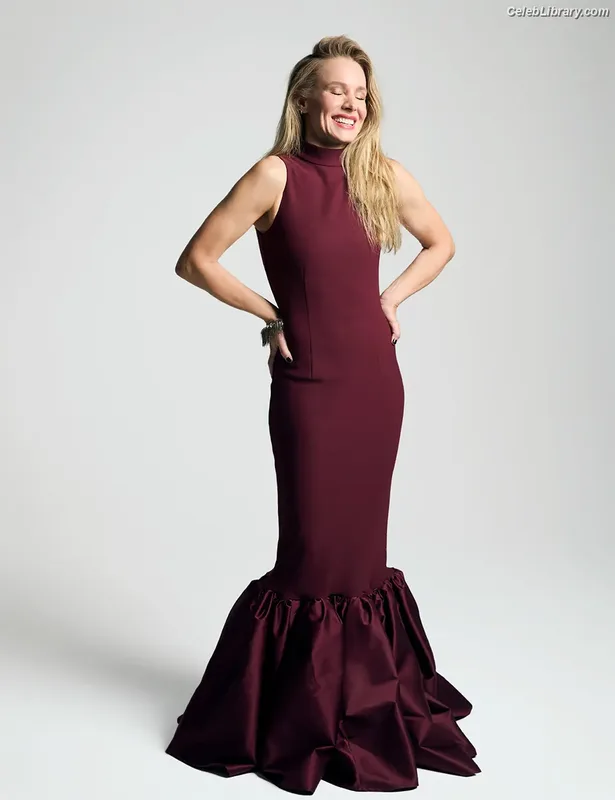 Kristen Bell photo 23 of 703