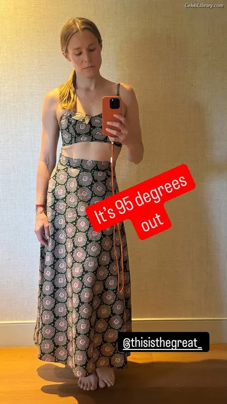 Kristen Bell photo 14 of 703