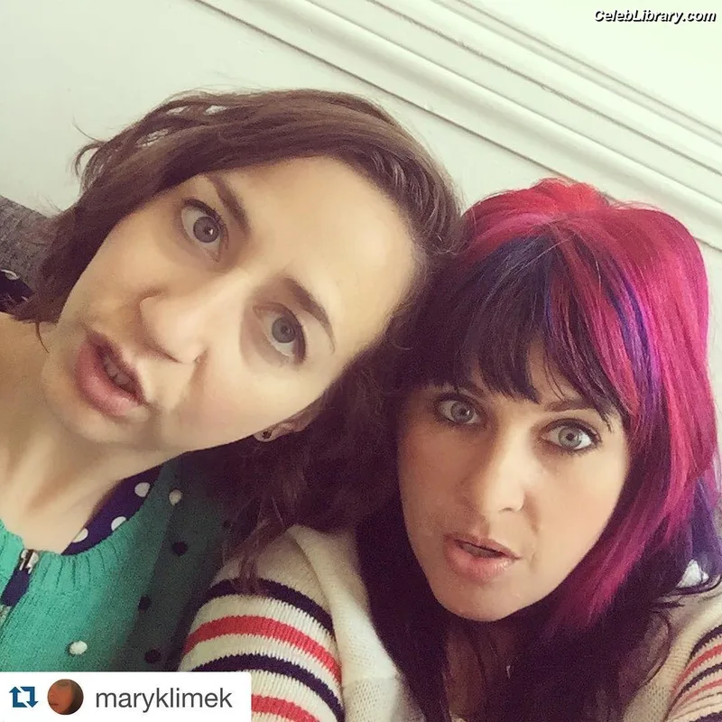 Kristen Schaal photo 18 of 188