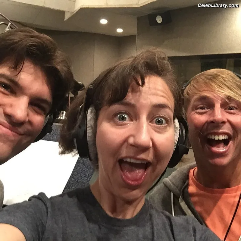 Kristen Schaal photo 3 of 188