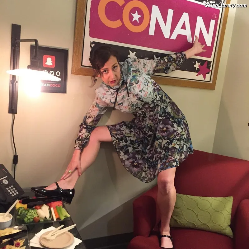 Kristen Schaal photo 6 of 188