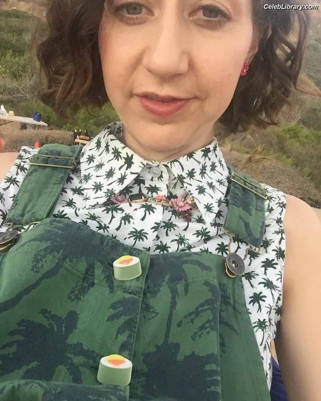 Kristen Schaal photo 11 of 188