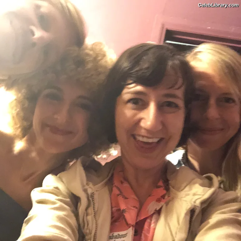 Kristen Schaal photo 22 of 188