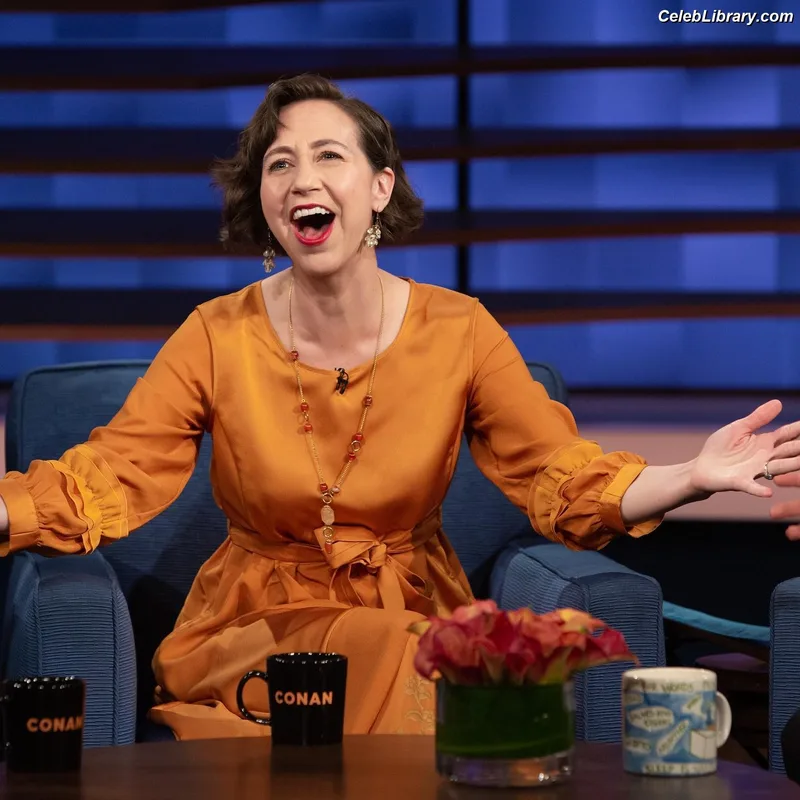 Kristen Schaal photo 15 of 188